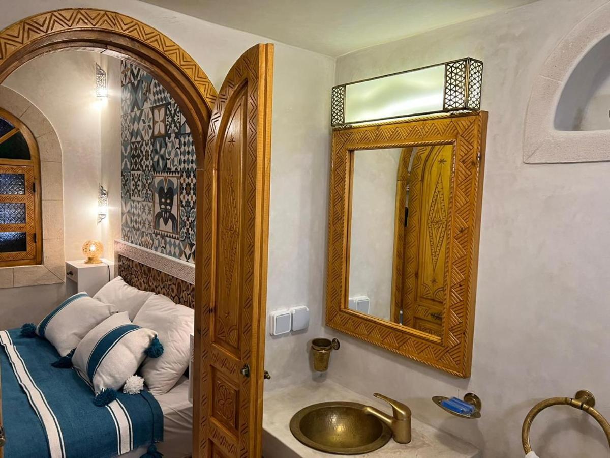 Hotel Riad Dar El Hania As-Sawíra Exteriér fotografie