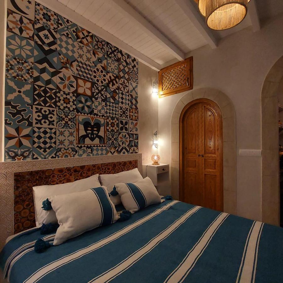 Hotel Riad Dar El Hania As-Sawíra Exteriér fotografie